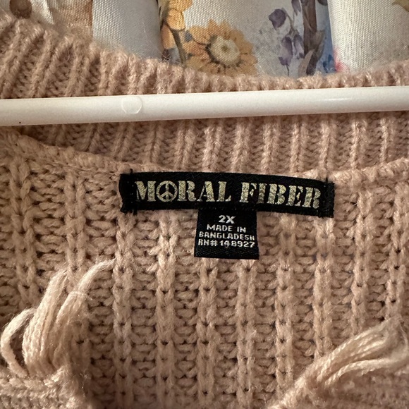 2XL sweater - Picture 3 of 4